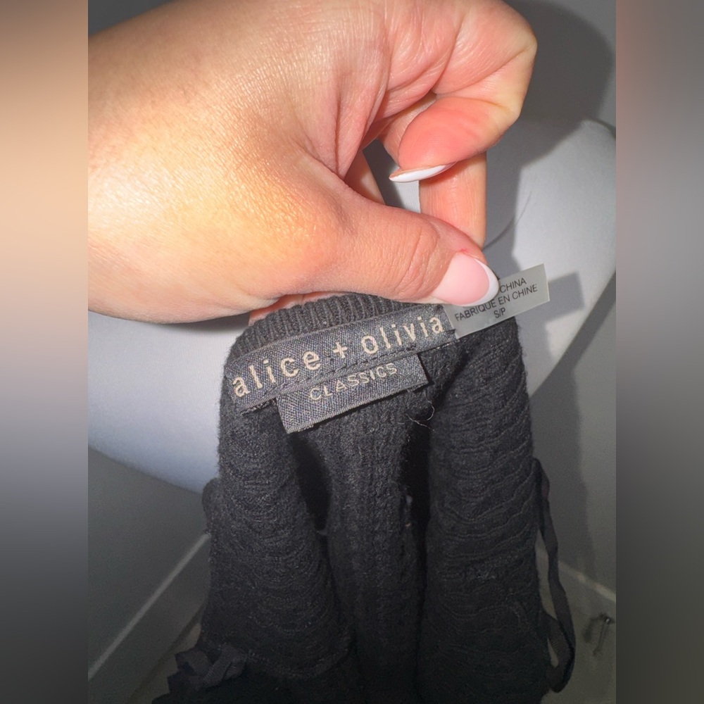 Alice + Olivia Kenna Cable Knit Set/Size Small - Picture 8 of 12